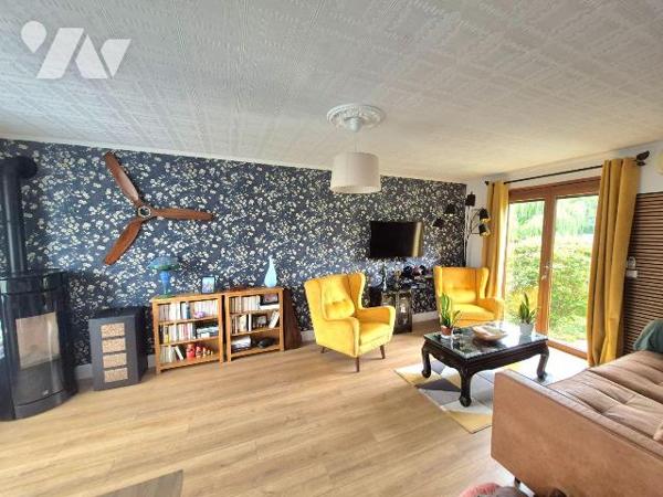Maison individuelle de plain-pied rénovée - Plus de 100 m² - 4 chambres
Une opportunité rare !...