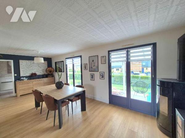 Maison individuelle de plain-pied rénovée - Plus de 100 m² - 4 chambres
Une opportunité rare !...