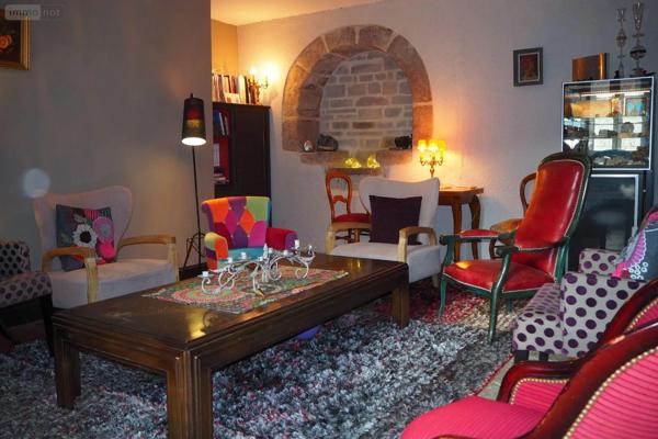 Achat - Propriété | Grande propriété Saint-Cirgues-de-Jordanne 15590 18 pièces 504 m 2 3787 m 2