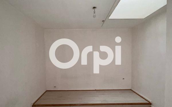 Maison à louer    6 pièces •  Beaurepaire