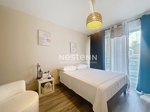 Maison à vendre 96 m² avec 3 chambres, centre-ville, garage, terrain