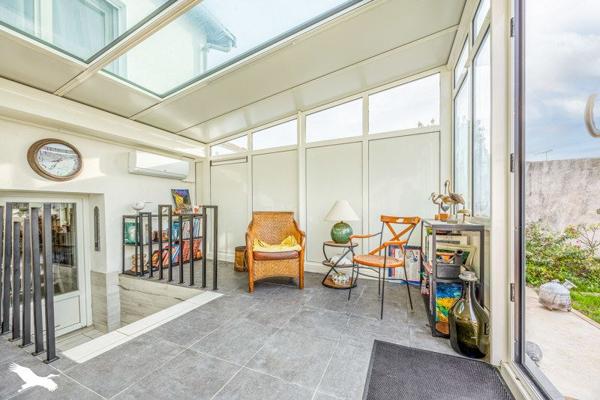 Maison à vendre |  Surgères |  7 pièces | 160 m²
