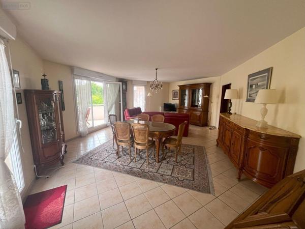 Appartement à vendre à Évreux dans l'Eure (27000), ref : 11144/719   
PLACE DUPONT DE L'EURE