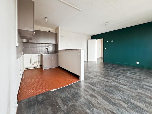 HYPER CENTRE - RESIDENCE DE STANDING - F2