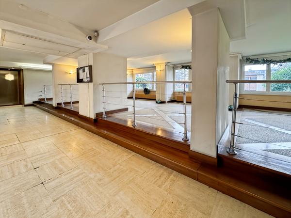 HYPER CENTRE - RESIDENCE DE STANDING - F2