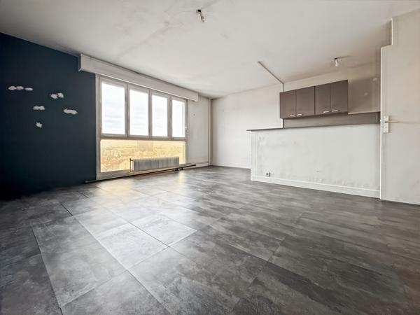 HYPER CENTRE - RESIDENCE DE STANDING - F2