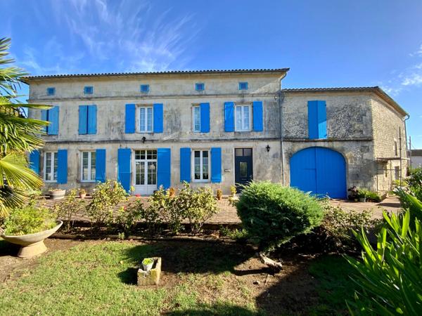 Maison + bien locatif Saint Genis De Saintonge 260 m2