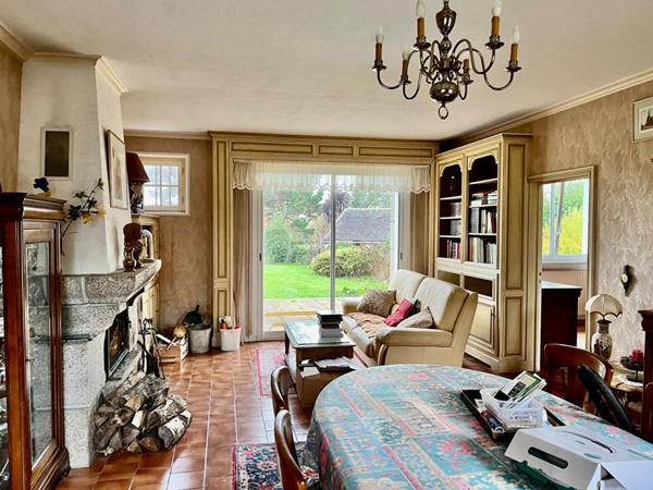 Aux portes de MORLAIX (29600), 11 pièce(s) 196 m2