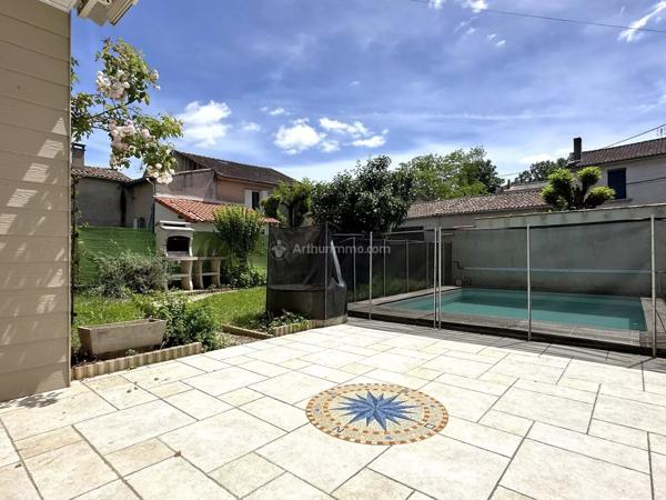 Location                                                      Maison
                        
                     4 pièces                      119 m2                     à Albi