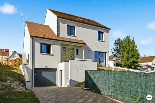 BOUAFLE - MAISON CONTEMPORAINE DE 2022 - 165 M² - 5 CHAMBRES - GARAGE DE PLUS DE 80 M² - TERRAIN DE 822 M² - DPE A, Bouafle 78410