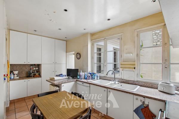 Appartement 5 pièces 121.51 m2