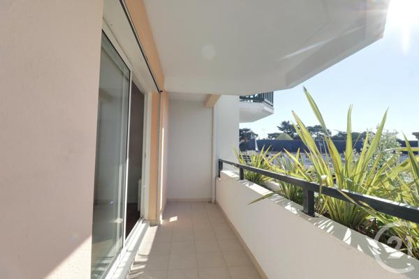 Appartement F2 à vendre  2 pièces - 35 m2 LA BAULE ESCOUBLAC - 44