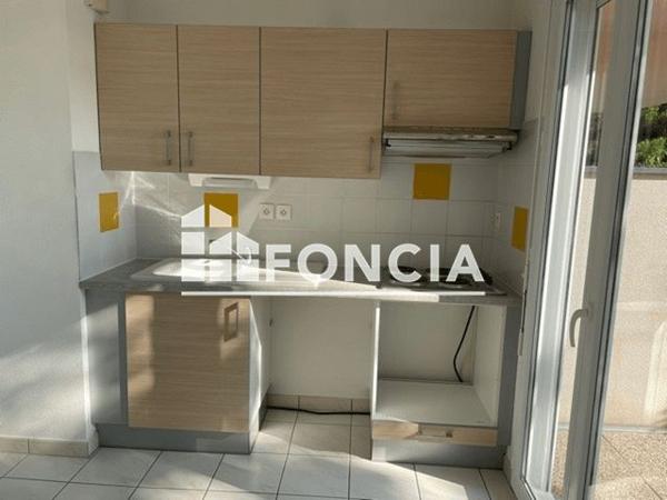 Location Appartement 2 pièces 37.21 m² - 67 AVENUE DE RODEZ La Primaube 12450