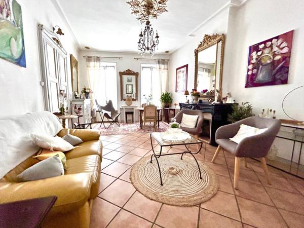 ‌Maison d'Hôtes ou Grande Maison Familiale à SIGEAN - 277 m²