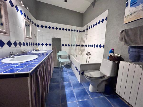 ‌Maison d'Hôtes ou Grande Maison Familiale à SIGEAN - 277 m²