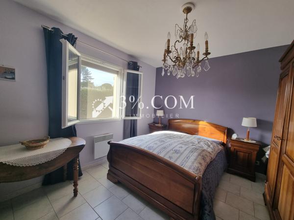 Villa 4 pièce(s) 2 chambre(s) 101 m²