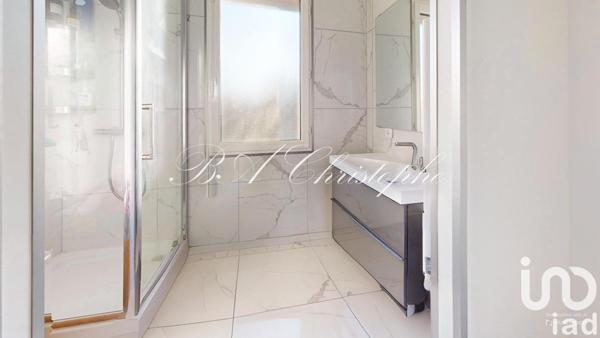 Maison traditionnelle 4 pièces de 95 m² à Montmagny (95360)