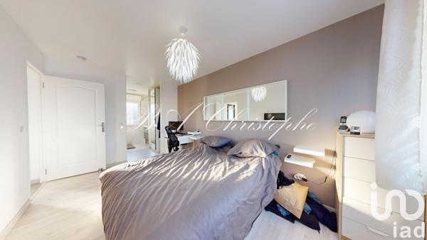 Maison traditionnelle 4 pièces de 95 m² à Montmagny (95360)