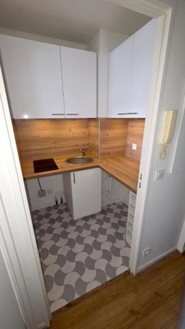 STUDIO 25 m² NEUF €200 000 ** - Référence 460JB
