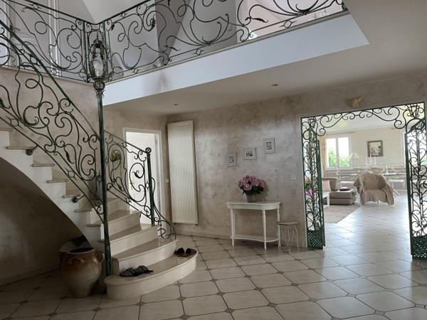 Vente / Maison T6+