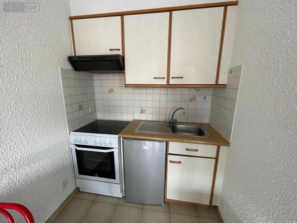 Appartement à louer à Saint-Chély-d'Apcher en Lozère (48200), ref : 48032-L67