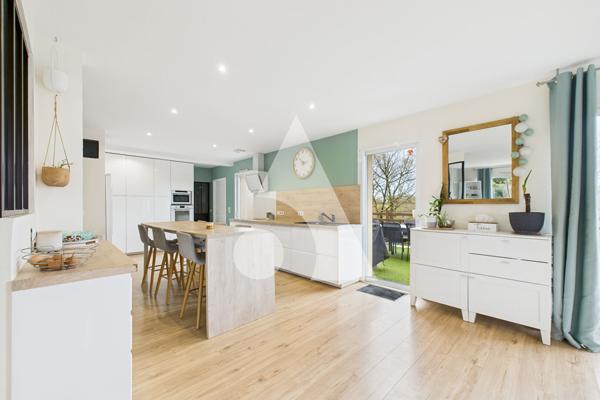 Maison 10 pièces 280 m2