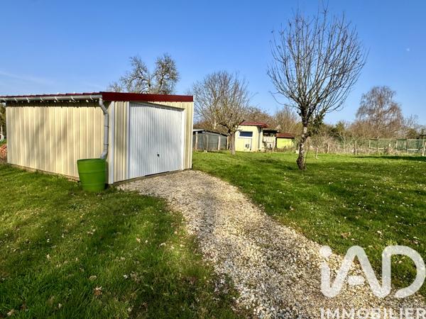 Maison à vendre 5 pièces 107 m² Saint-Amand-en-Puisaye