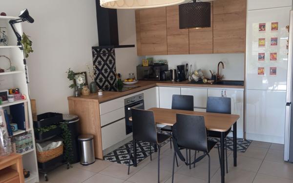 Appartement à vendre    3 pièces • 62 m2 Villeurbanne