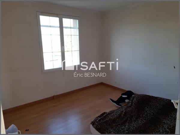 Maison 7 pièces 180m2 environ 86200 Messeme