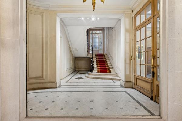 Vente Appartement de luxe Paris 16 4 Pièces 133.3 m²