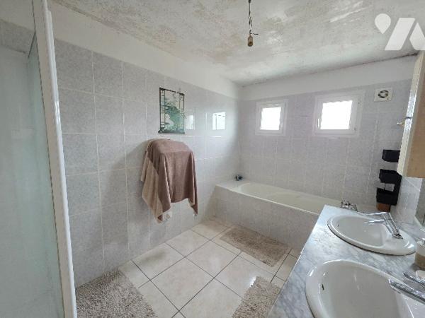 À vendre – Immeuble de rapport avec 2 logements loués – FAUILLET 47400