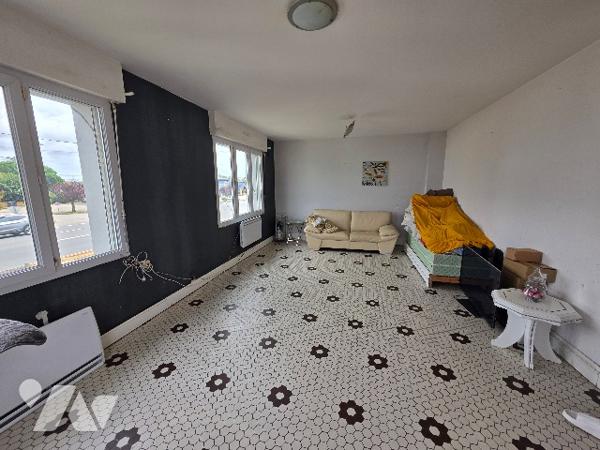 À vendre – Immeuble de rapport avec 2 logements loués – FAUILLET 47400