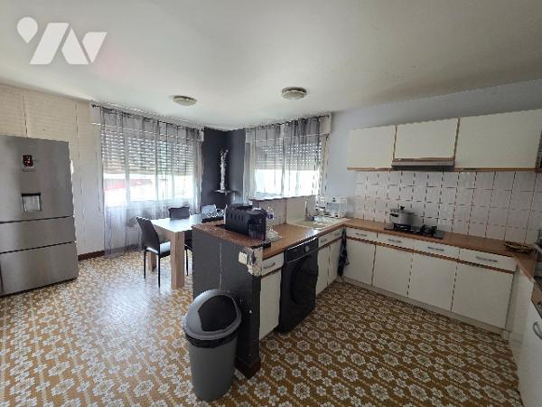 À vendre – Immeuble de rapport avec 2 logements loués – FAUILLET 47400