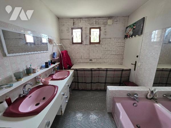 À vendre – Immeuble de rapport avec 2 logements loués – FAUILLET 47400