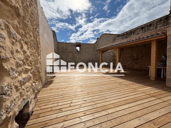 Location Maison 7 pièces 234.03 m² - 1 PLACE DE LA REPUBLIQUE Astaffort 47220