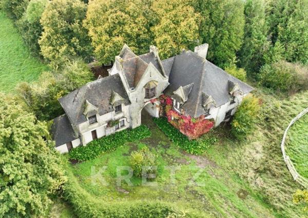 Haras avec Manoir, Villa inscrite MH, ferme, écuries 40boxs, près de 70Ha, 4km de la Mer