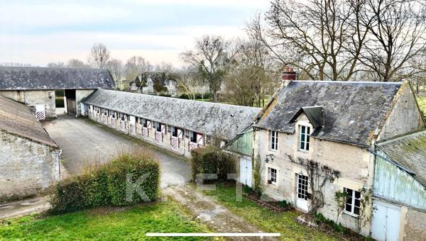 Haras avec Manoir, Villa inscrite MH, ferme, écuries 40boxs, près de 70Ha, 4km de la Mer