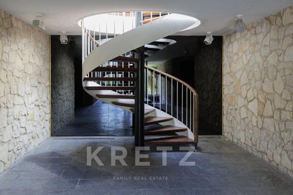 Haras avec Manoir, Villa inscrite MH, ferme, écuries 40boxs, près de 70Ha, 4km de la Mer