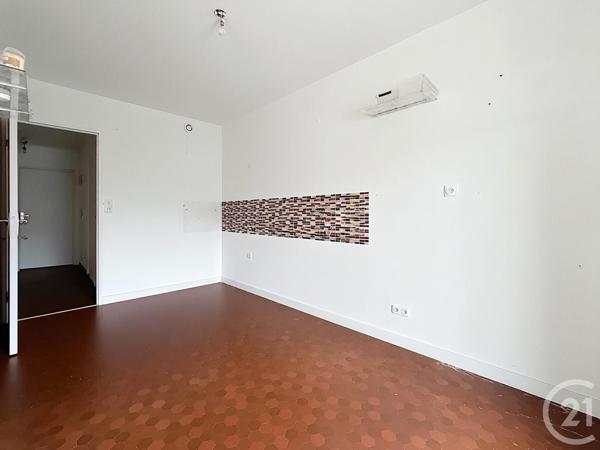 Appartement T2 à vendre  2 pièces - 46,21 m2 RILLIEUX LA PAPE - 69