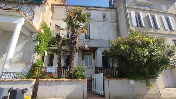Maison à vendre |  Lamagistère |  6 pièces | 191 m²