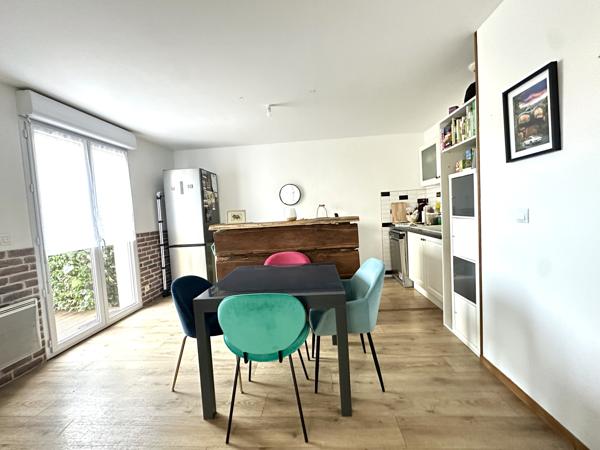 OISSEL-SUR-SEINE – 195 000 € – MAISON DE PLAIN-PIED AVEC 3 CHAMBRES ET JARDIN