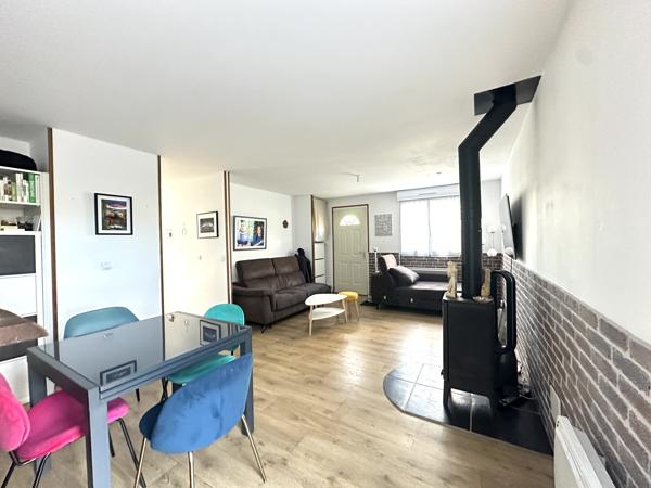 OISSEL-SUR-SEINE – 195 000 € – MAISON DE PLAIN-PIED AVEC 3 CHAMBRES ET JARDIN