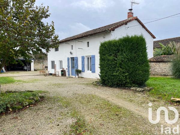 Maison traditionnelle 5 pièces de 113 m² à Limalonges (79190)