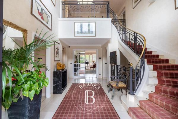 Le Chesnay, Maison  481 m² à vendre
