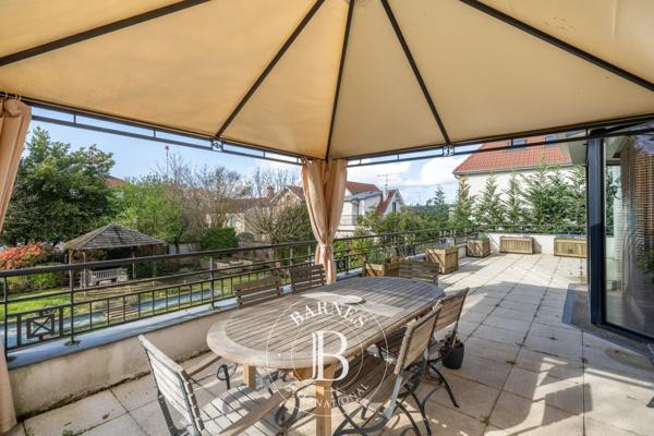Le Chesnay, Maison  481 m² à vendre