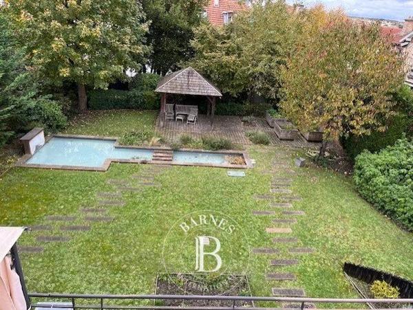 Le Chesnay, Maison  481 m² à vendre