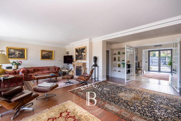 Le Chesnay, Maison  481 m² à vendre