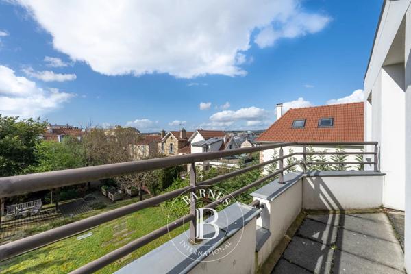 Le Chesnay, Maison  481 m² à vendre