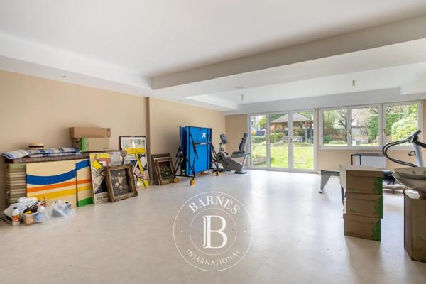 Le Chesnay, Maison  481 m² à vendre