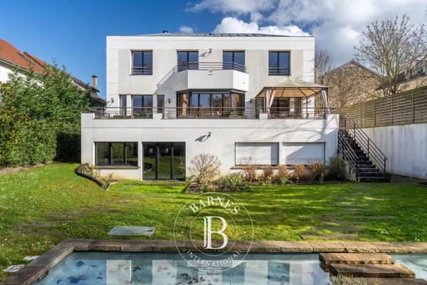 Le Chesnay, Maison  481 m² à vendre